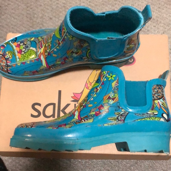 sakroots rain boots